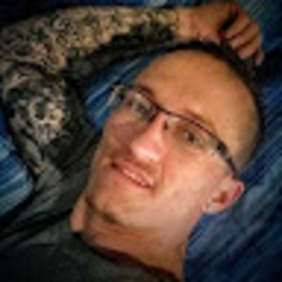 Meet your Posher, Cincinnati - Picture 1 of 1